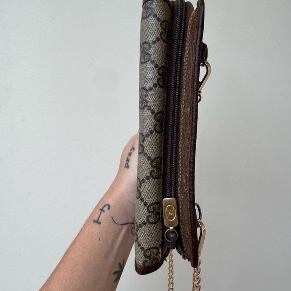 GUCCI GG CANVAS BELTBAG CROSSBODY WITH GOLD CHAIN - Picture 8 of 9